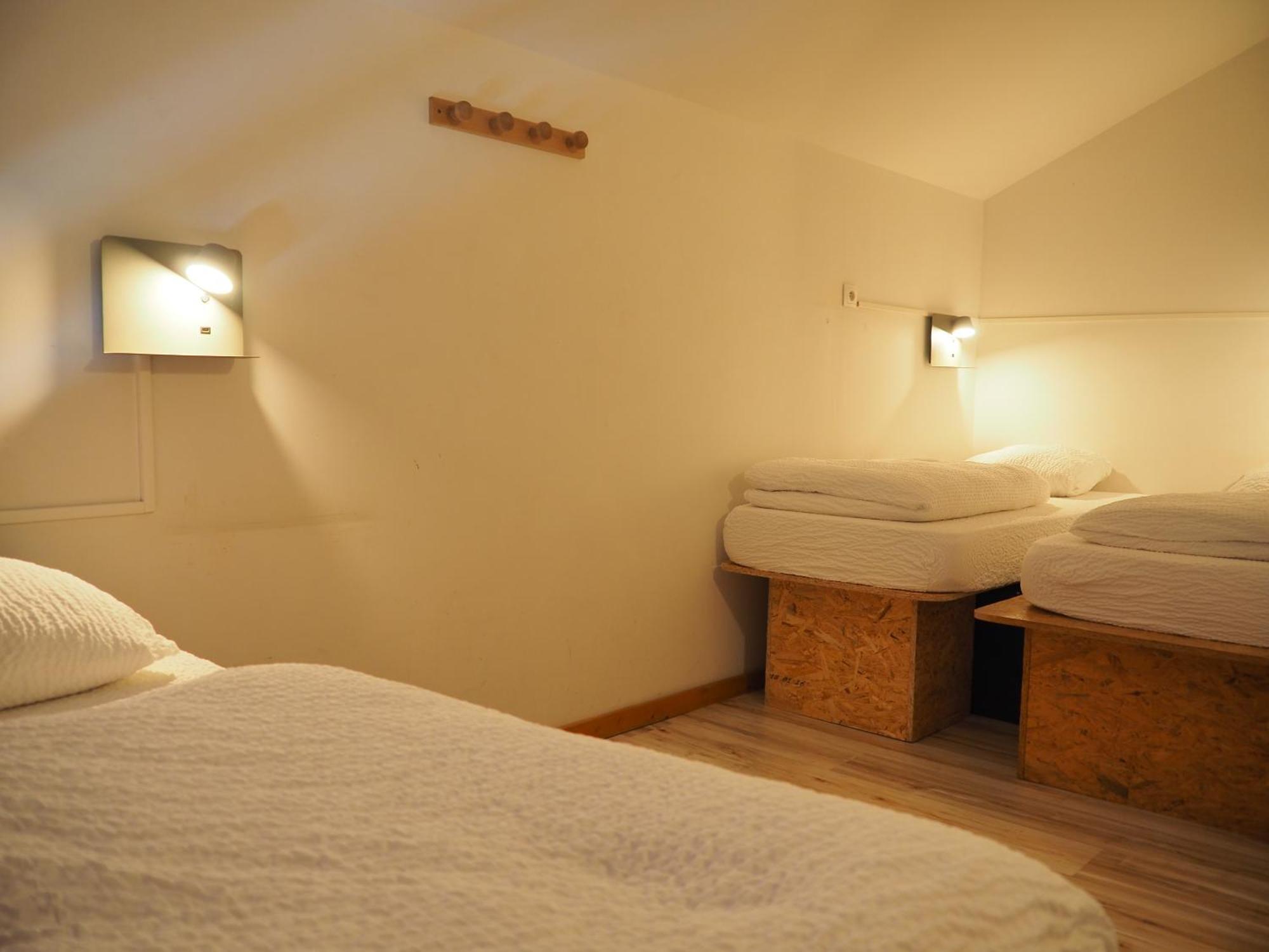 Auberge De Jeunesse Hi 拉克吕萨 外观 照片