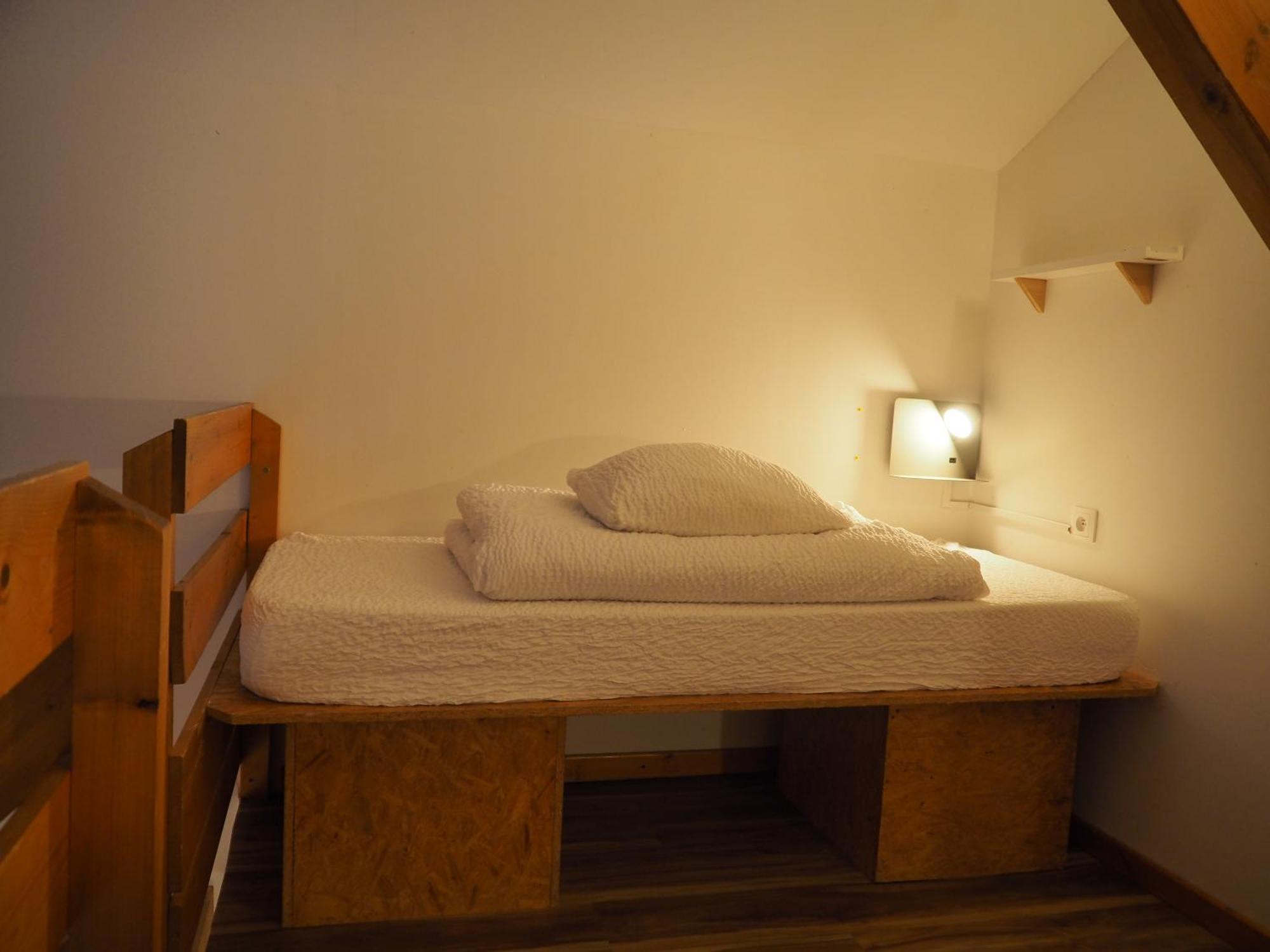 Auberge De Jeunesse Hi 拉克吕萨 外观 照片